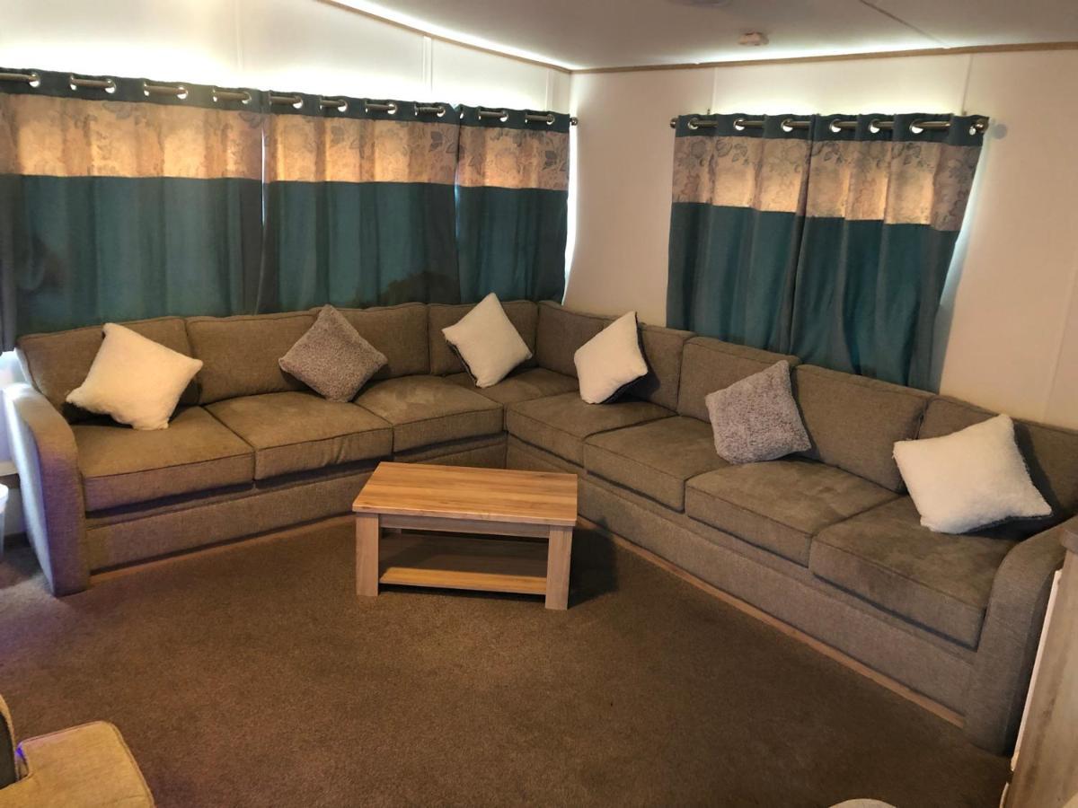 Classy Caravan With Ample Space Bembridge Exterior photo