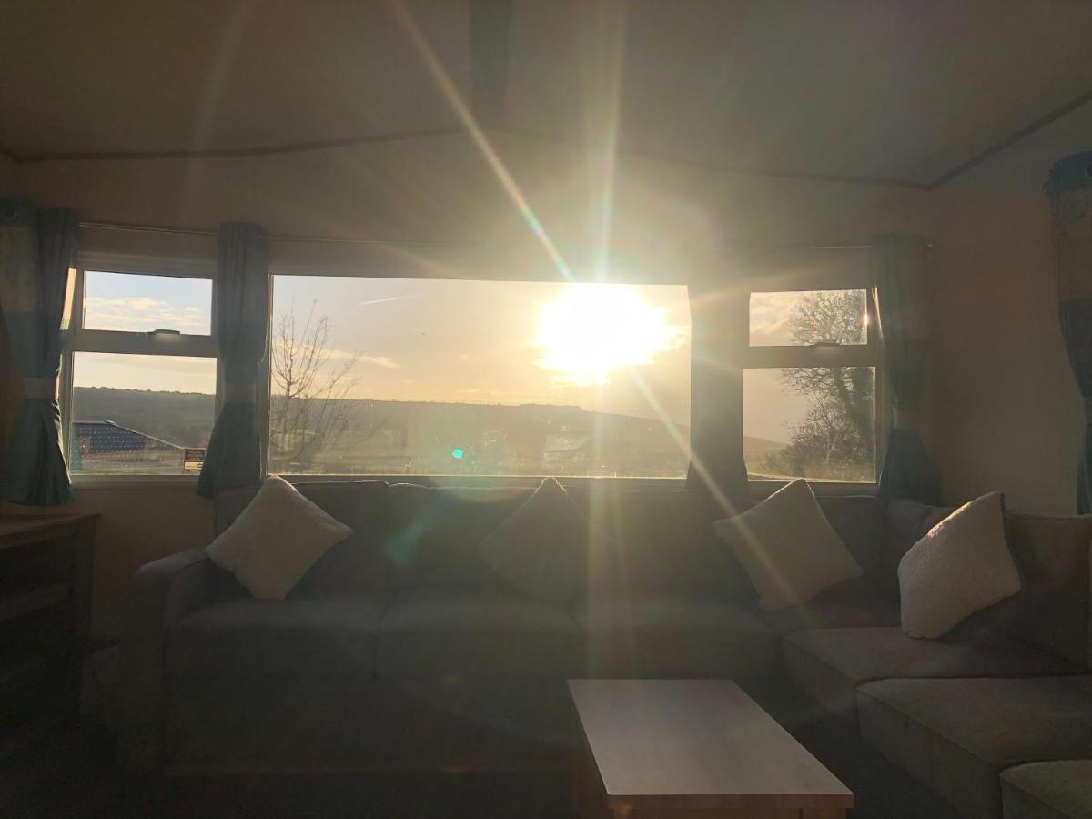 Classy Caravan With Ample Space Bembridge Exterior photo