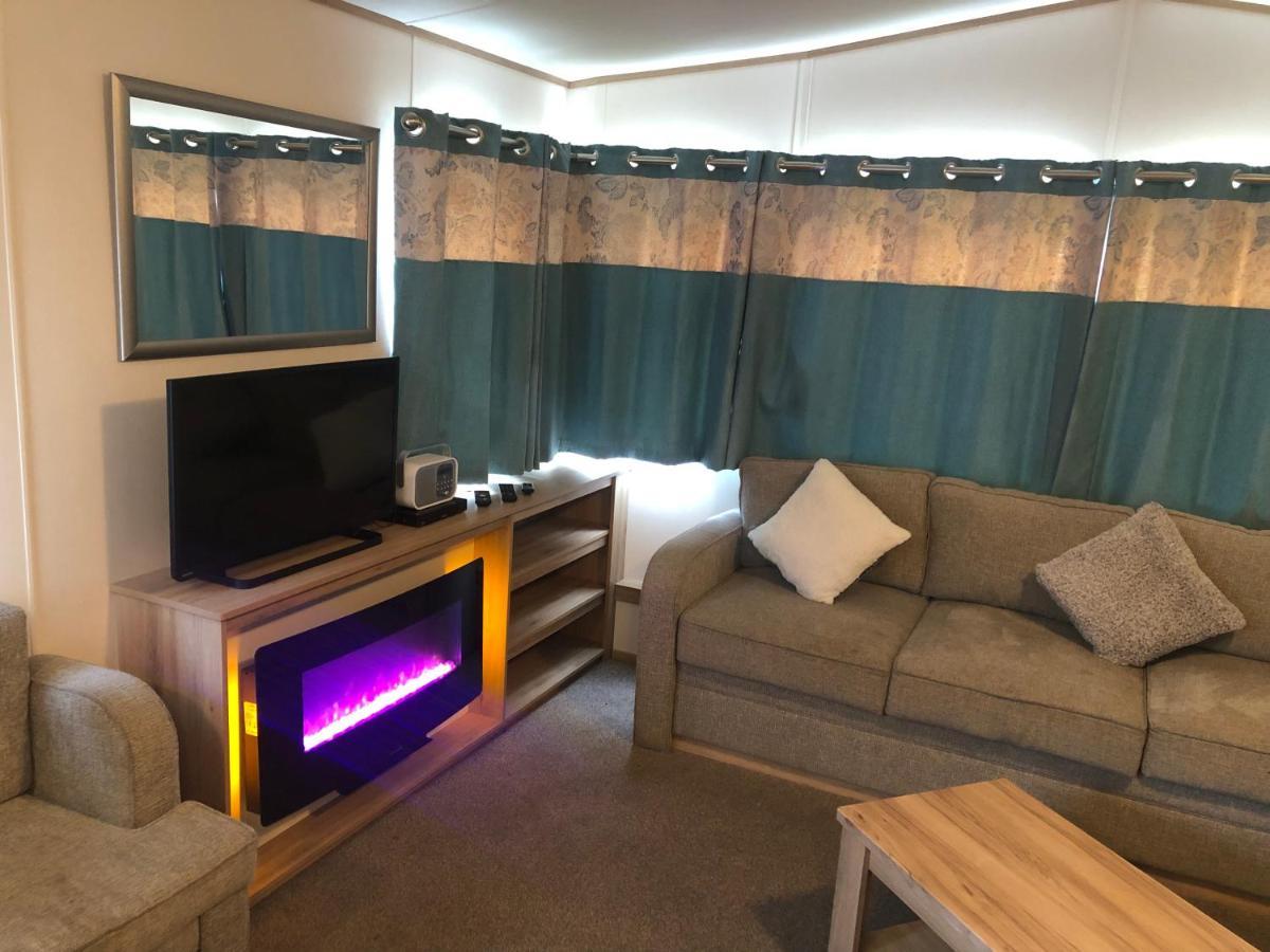 Classy Caravan With Ample Space Bembridge Exterior photo