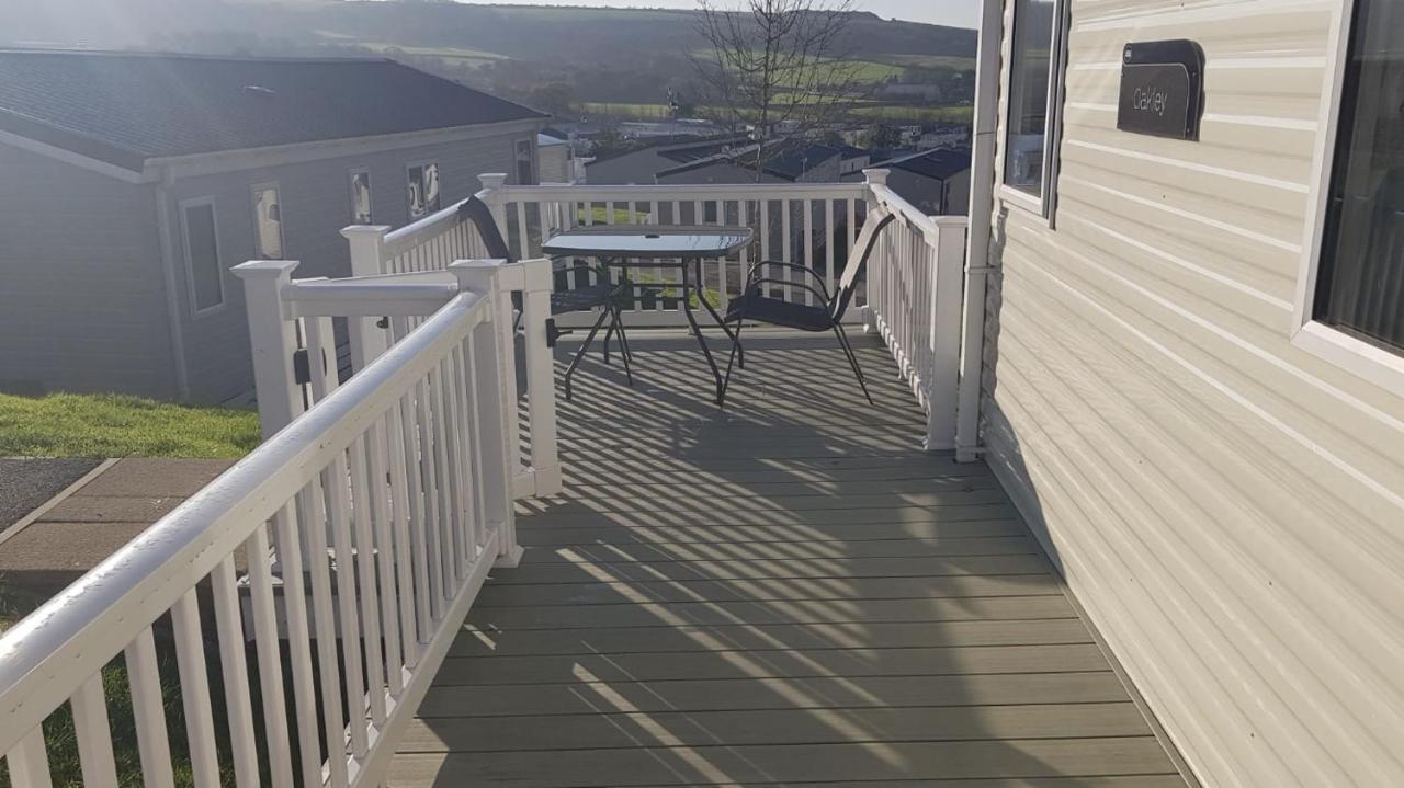 Classy Caravan With Ample Space Bembridge Exterior photo