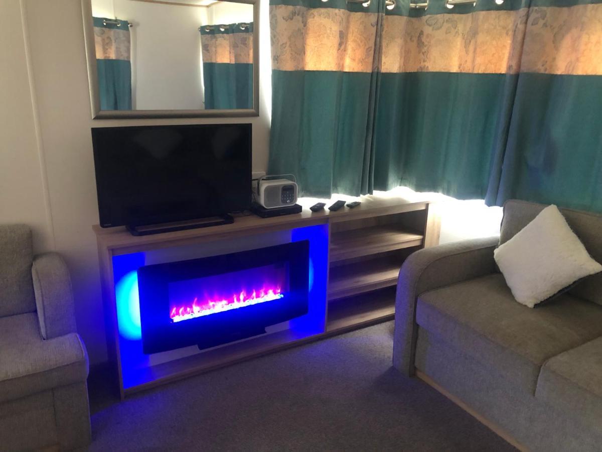 Classy Caravan With Ample Space Bembridge Exterior photo